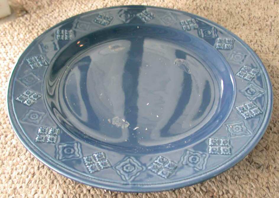 HMQ61 Luncheon Plate