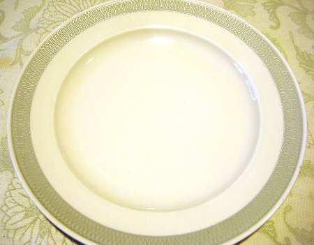 HUT1865 Dinner Plate