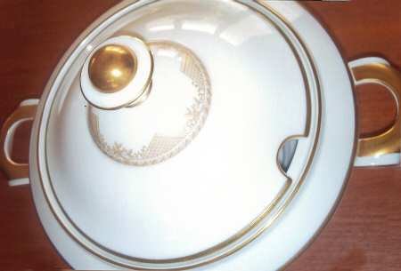 5503 Tureen &  Lid