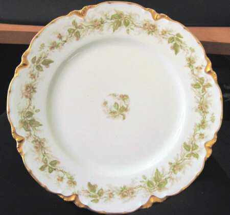 H3492 Dinner Plate