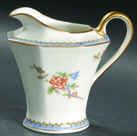 H3826 Creamer