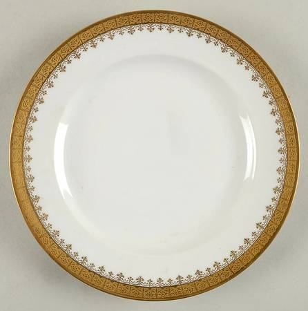 H3832 Luncheon Plate