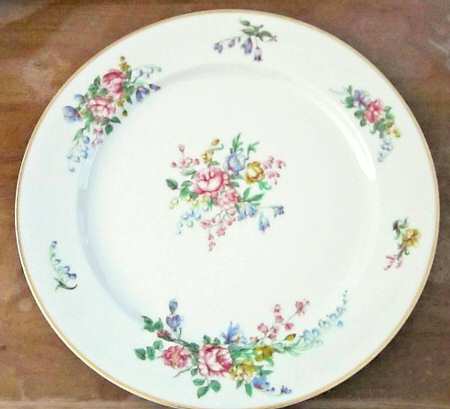 H3495 Dinner Plate