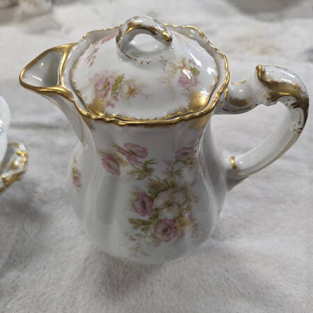 H3888 Teapot & Lid