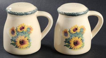 Sunflower Handled Salt & Pepper Set by Home & Garden Party