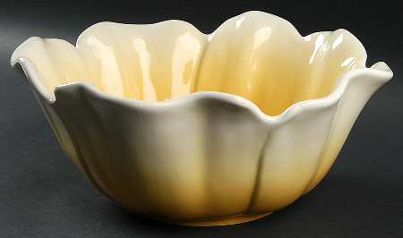 Garden Bouquet 11" Figural Serving Bowl