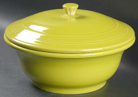 Fiesta Lemongrass (Intro 2009) 2 Qt Round Covered Casserole (MB 9 Base)