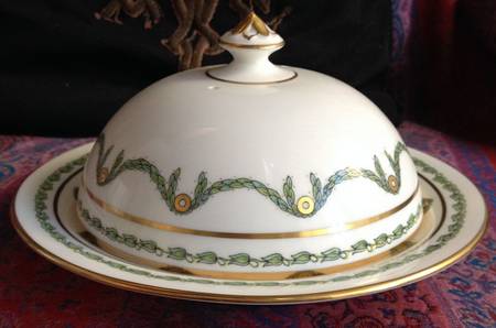 13698 (Smooth) Muffin Dish & Lid