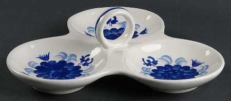 Flower 3-Part Relish with Center Ceramic Handle