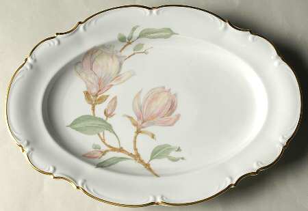 Magnolia (8230, Sylvia, White) 12" Oval Serving Platter