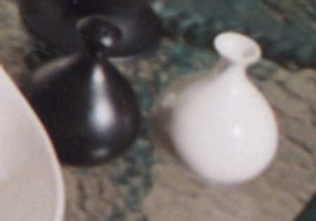 Z Ware White Black Salt & Pepper Set