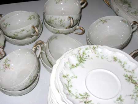 Schleiger 1024B-1 Flat Cup & Saucer Set