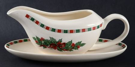 Tartan Ribbon (Cream Background, Gold Trim) Gravy Boat & Underplate