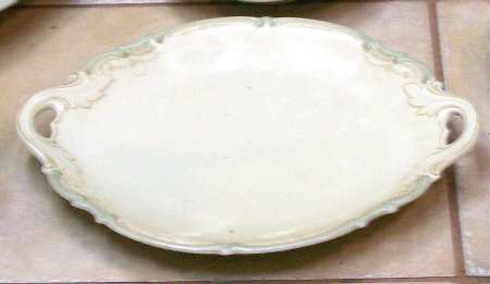 7369 Handled Cake Plate