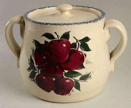 Apple Bean Pot & Lid