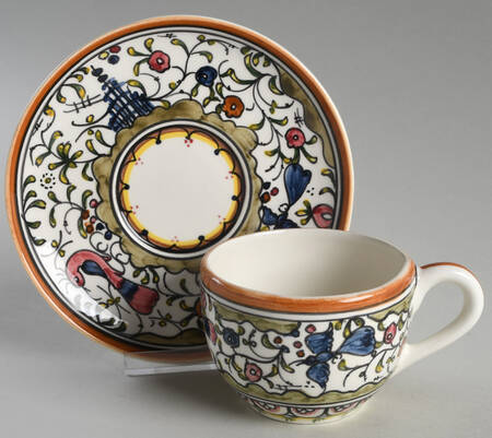 Pavoes Flat Cup & Saucer Set