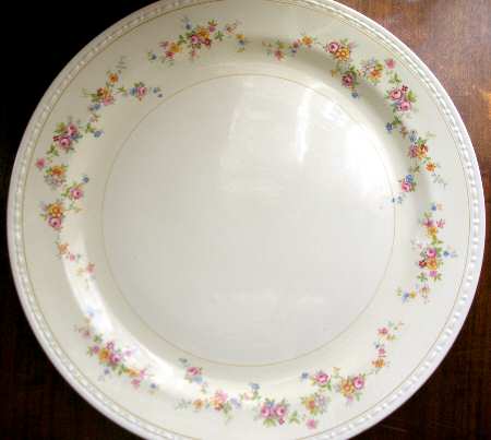 G3368 15" Chop Plate (Round Platter)