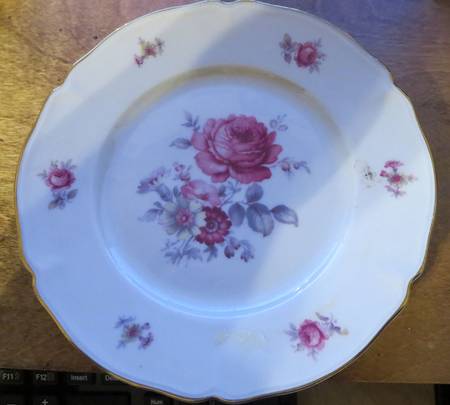 HUT1931 Salad Plate
