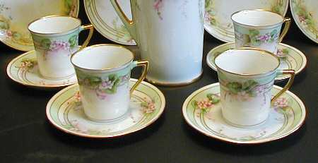 HUT1959 Flat Cup & Saucer Set