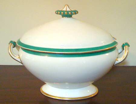 H4032 Round Covered Vegetable