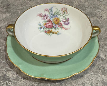H4056 Flat Cream Soup Bowl & Saucer Set