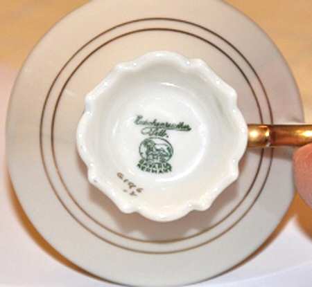 6146 Footed Cup