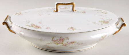 H4072 Oval Covered Vegetable