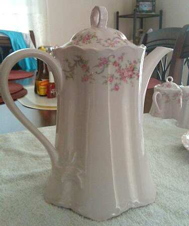 HUT2010 Coffee Pot & Lid