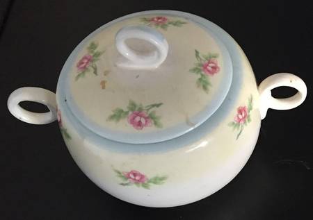 HLC3868 Sugar Bowl & Lid