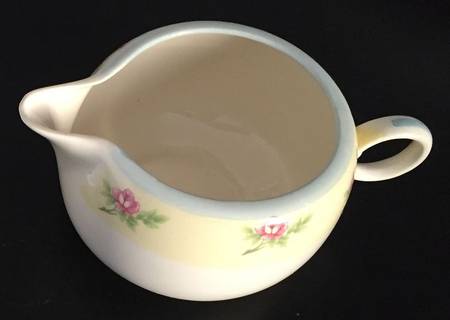 HLC3868 Creamer
