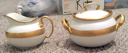 HUT2014 Sugar Bowl & Lid