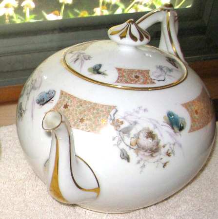 H4125 Teapot & Lid