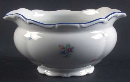 15746 Gravy Boat