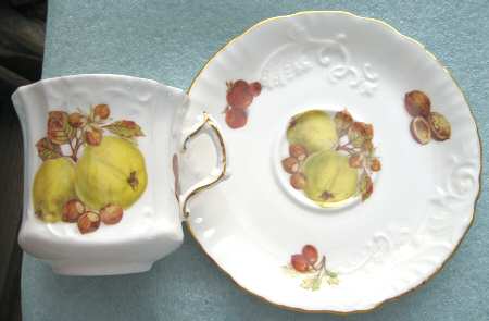 4697 Flat Cup & Saucer Set