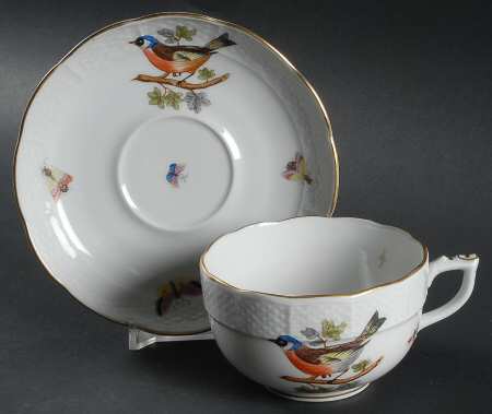 HO Footed Cup & Saucer Set