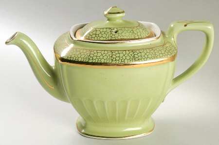 Teapots By Hall (Non-Pattern) Hollywood Teapot & Lid