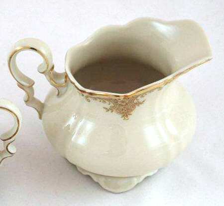 22034-02795 Creamer