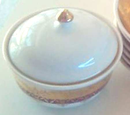 Henrieta Maroon Sugar Bowl & Lid
