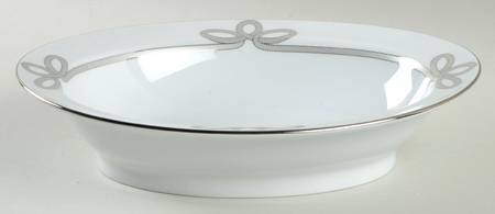 Brandebourg Platinum 9" Oval Vegetable Bowl