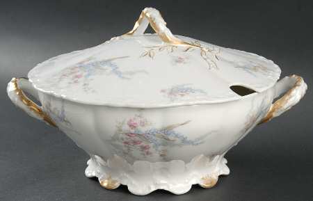 H4216 Tureen &  Lid