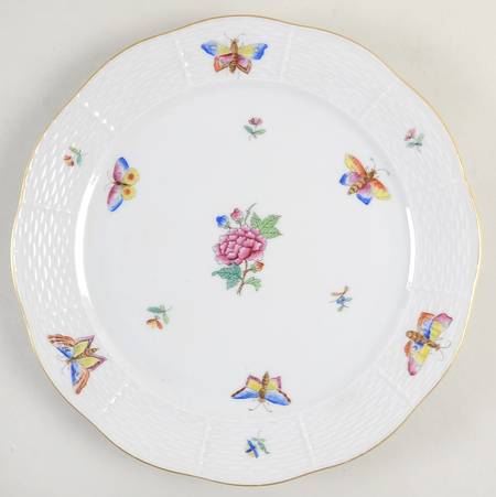Victoria Dinner Plate