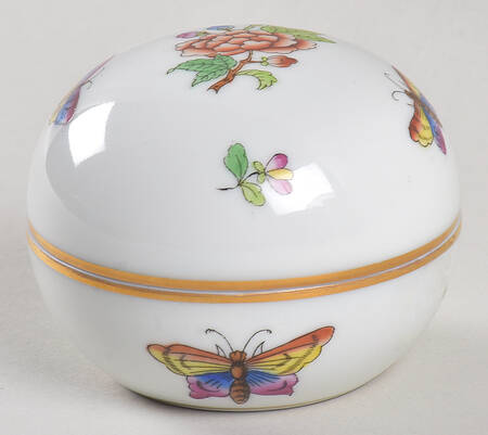 Victoria Small Round Bon Bon & Lid