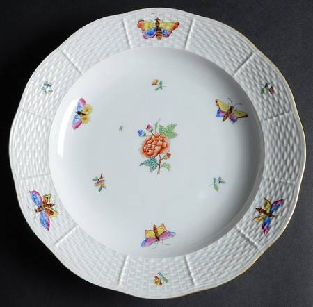 Victoria Dinner Plate