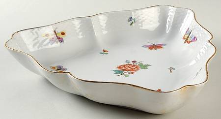 Victoria Triangular Vegetable Bowl