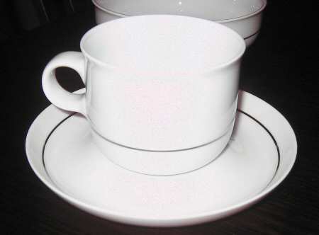 HUT2097 Flat Cup & Saucer Set