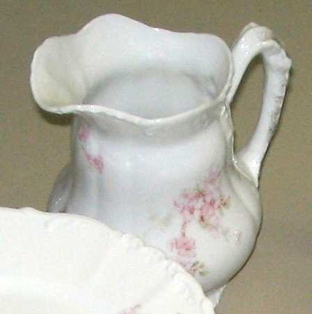 HAB112 Creamer