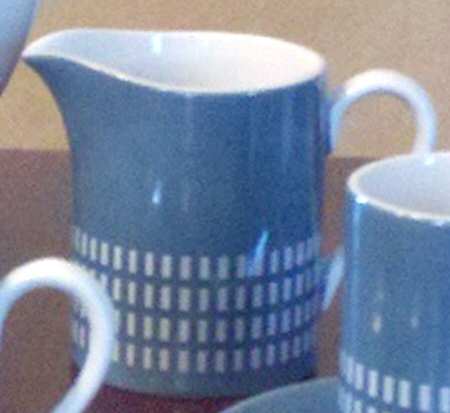 4777 Blue Creamer