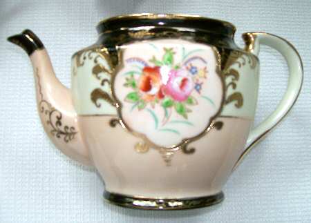 HIN32 Teapot No Lid