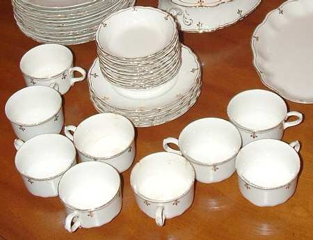 H95 Flat Cup & Saucer Set