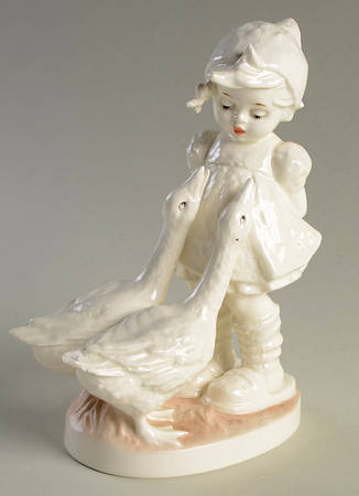 Expressions of Youth Tm7-Goose Girl - Boxed